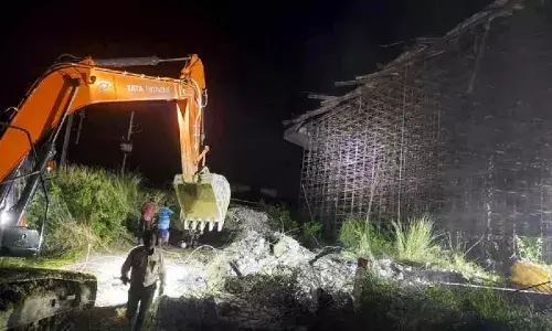 बिहार में पुलों का गिरना: विकास या मजाक? पुलों की कहानी – जब पुल बनते ही नहीं, बस गिरते रहते हैं!