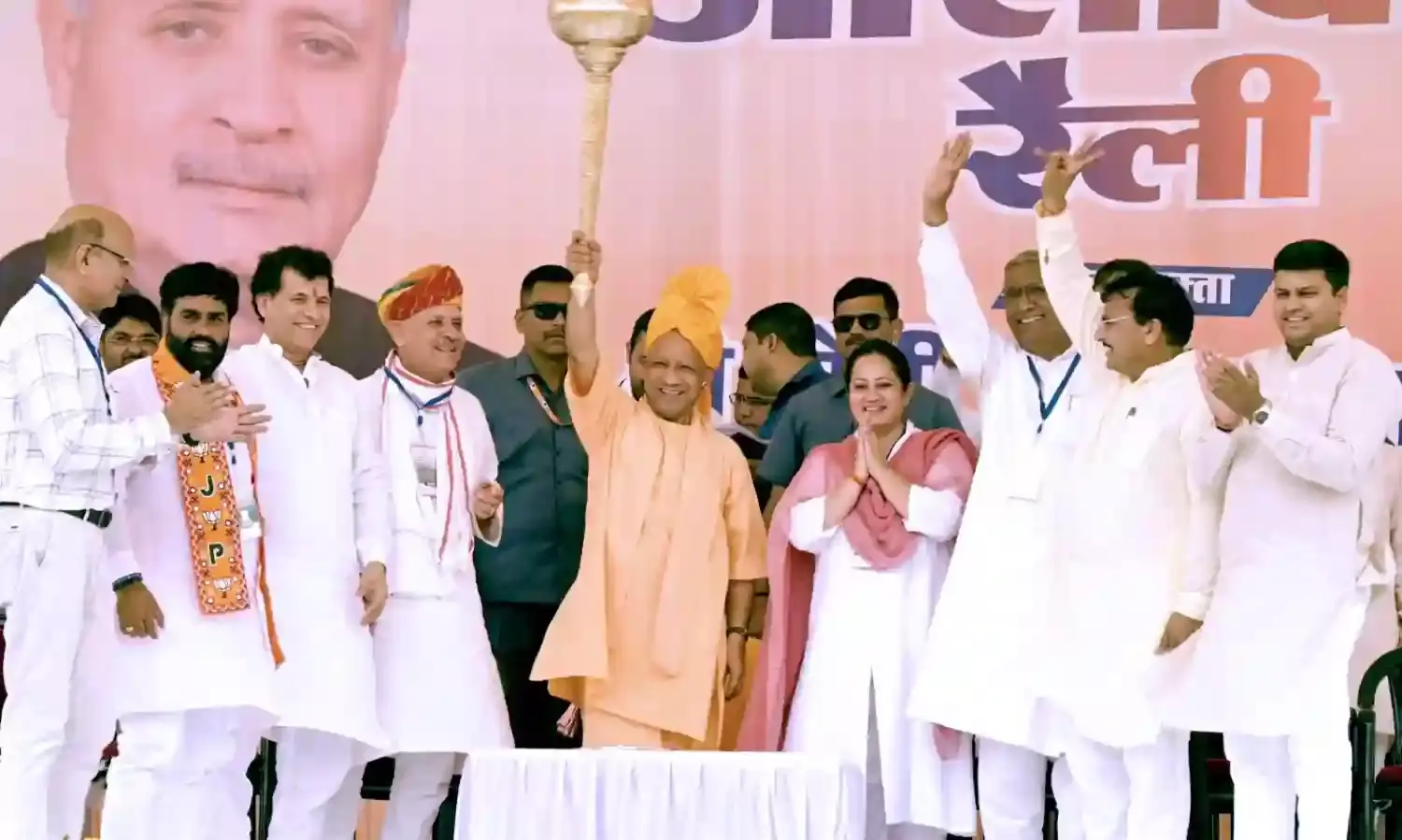 हरियाणा चुनाव में CM योगी की हुंकार, जो लोग भारत को कोसते थे, वह आज राम-राम कर रहे...