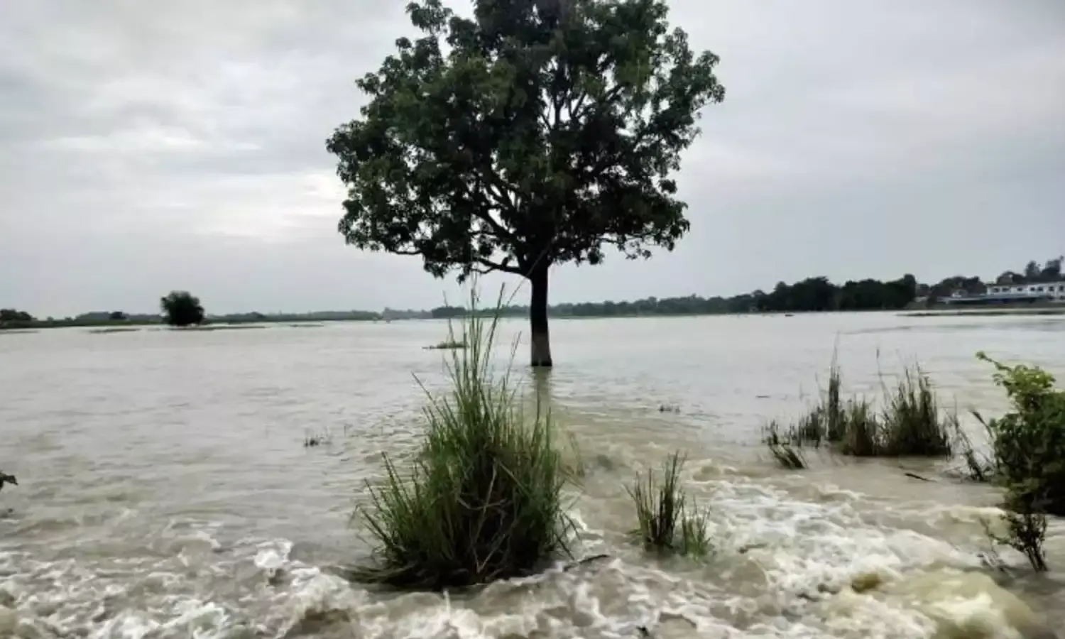48 घंटे में दस एमवीए के चार ट्रांसफार्मर फूंके, 250 गांव अंधेरे में डूबे…