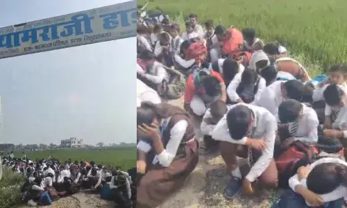 सिद्धार्थनगर में स्कूल प्रबंधक की तानाशाही, फीस जमा न होने पर बच्चों को किया बाहर