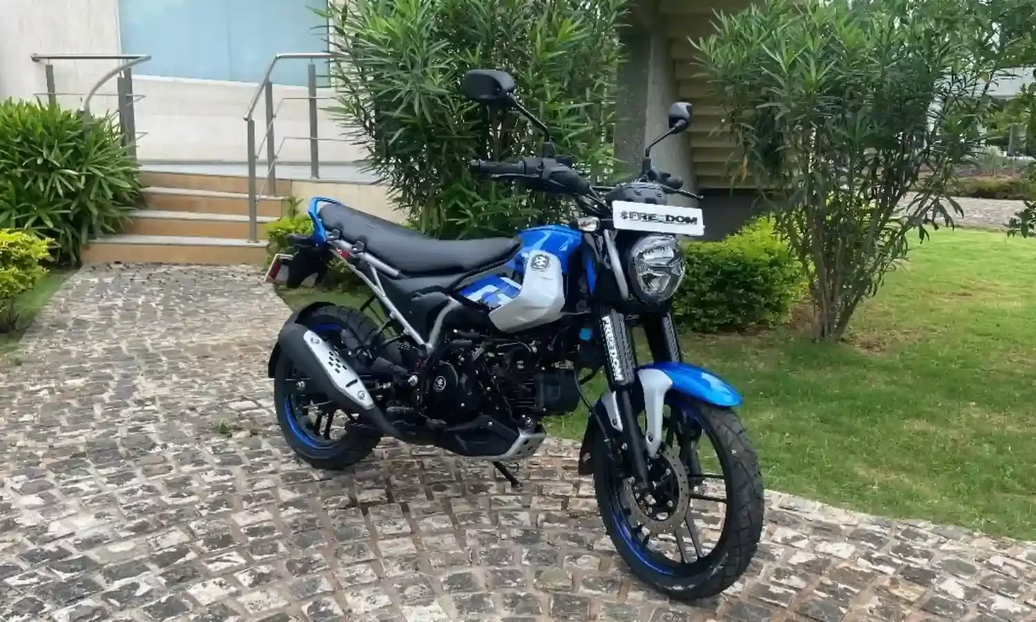 जेके ग्रैंड रिजॉर्ट में होगा दुनिया की पहली सीएनजी बाइक फ्रीडम का ग्रैंड लॉन्च...