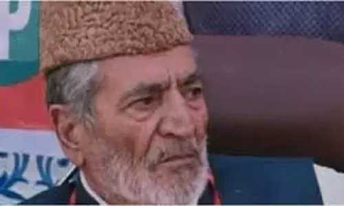 सुरनकोट से BJP उम्मीदवार सैयद मुश्ताक बुखारी का निधन, पूर्व डिप्टी सीएम कविंदर गुप्ता ने जताया शोक सुरनकोट से BJP उम्मीदवार सैयद मुश्ताक बुखारी का निधन, पूर्व डिप्टी सीएम कविंदर गुप्ता ने जताया शोक