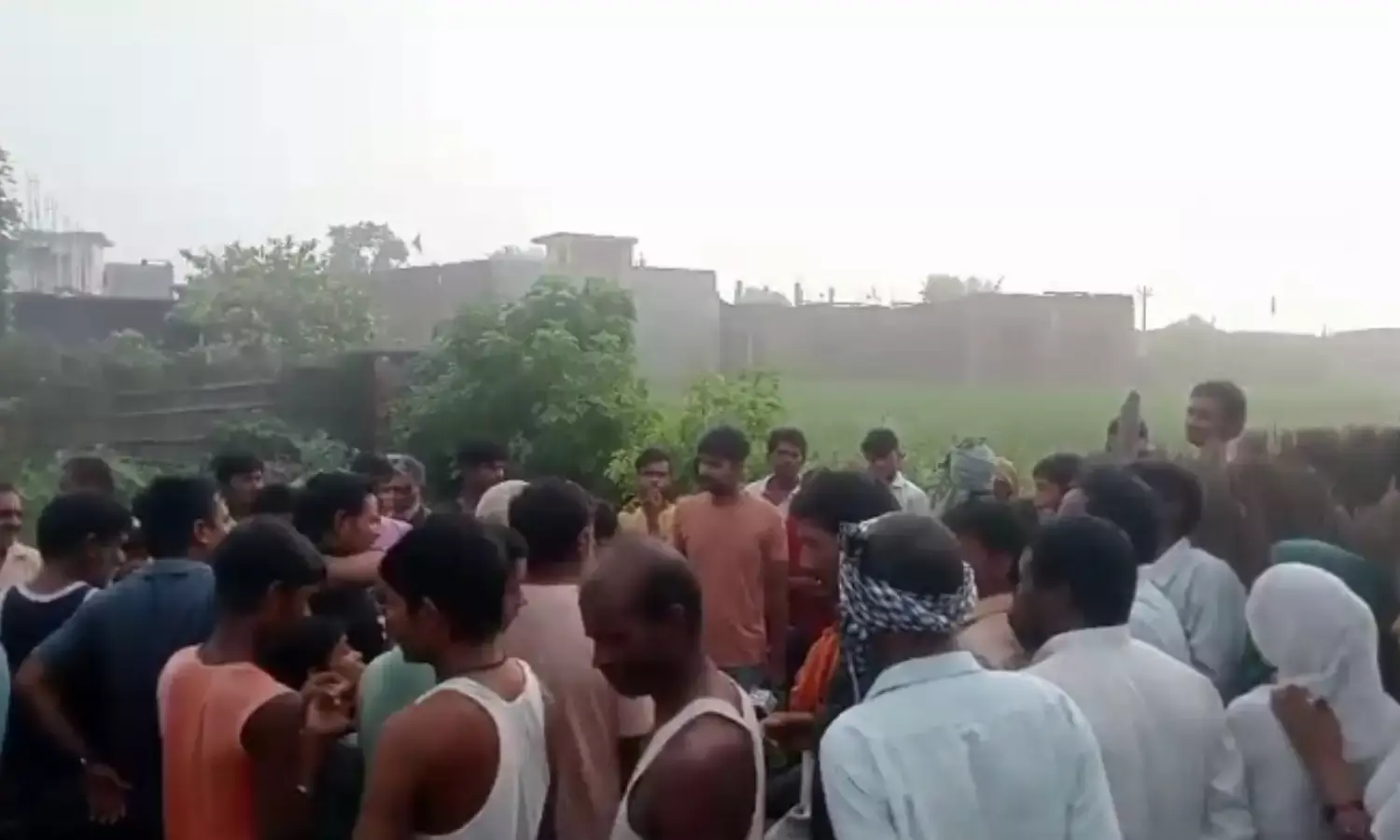 तेंदुए ने घर में घुसकर वृद्ध महिला पर किया हमला, पैर नोच कर किया लहूलुहान…