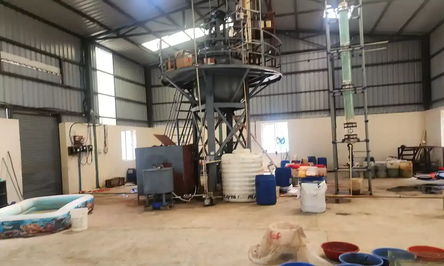 भोपाल की फैक्ट्री से 1,814 करोड़ रुपए कीमत की MD ड्रग और कच्चा माल जब्त भोपाल की फैक्ट्री से 1,814 करोड़ रुपए कीमत की MD ड्रग और कच्चा माल जब्त