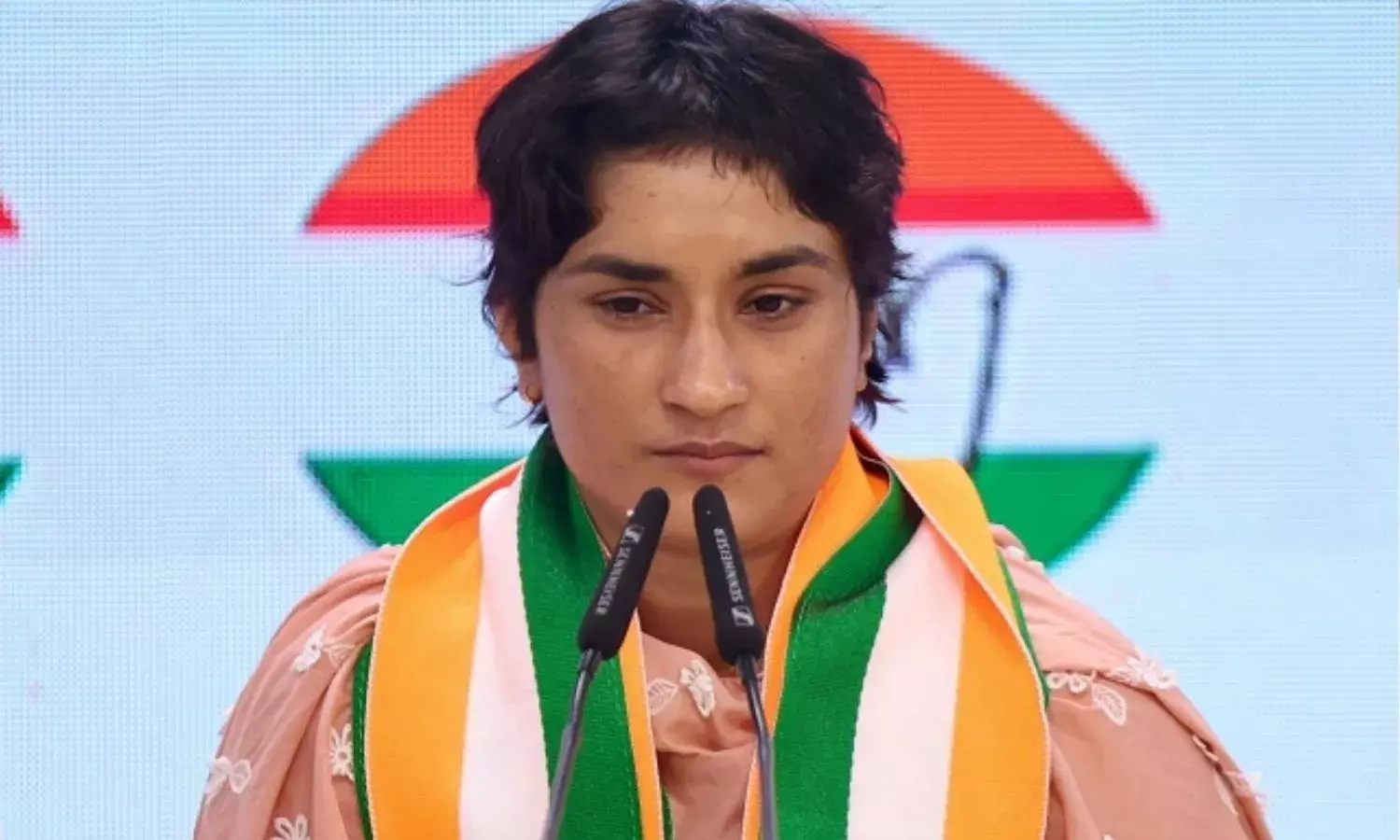 जुलाना सीट से पिछड़ी विनेश फोगाट