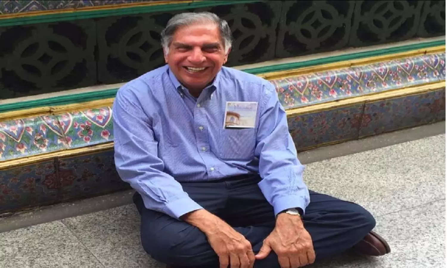 रतन टाटा के जिंदगी के 10 मूल मंत्र, जो हर आम इंसान को बना सकता है खास रतन टाटा के जिंदगी के 10 मूल मंत्र, जो हर आम इंसान को बना सकता है खास