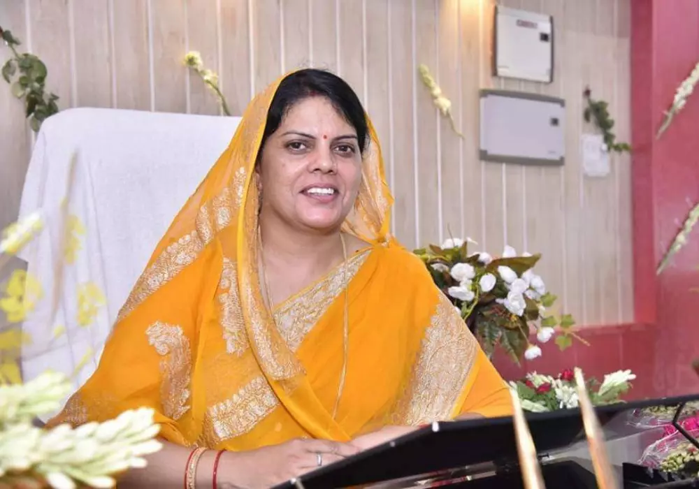 लखीमपुर-खीरी की जिला उपाध्यक्ष पुष्पा सिंह