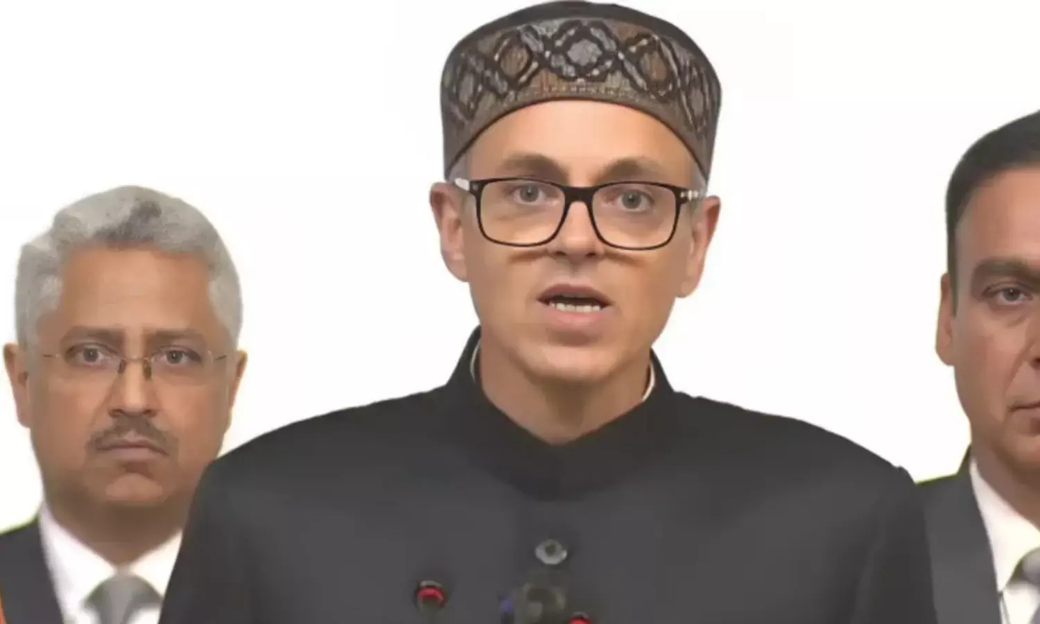 केंद्र शासित प्रदेश जम्मू कश्मीर की पहली सरकार, उमर अब्दुल्ला सीएम और सुरिंदर कुमार चौधरी बने डिप्टी CM