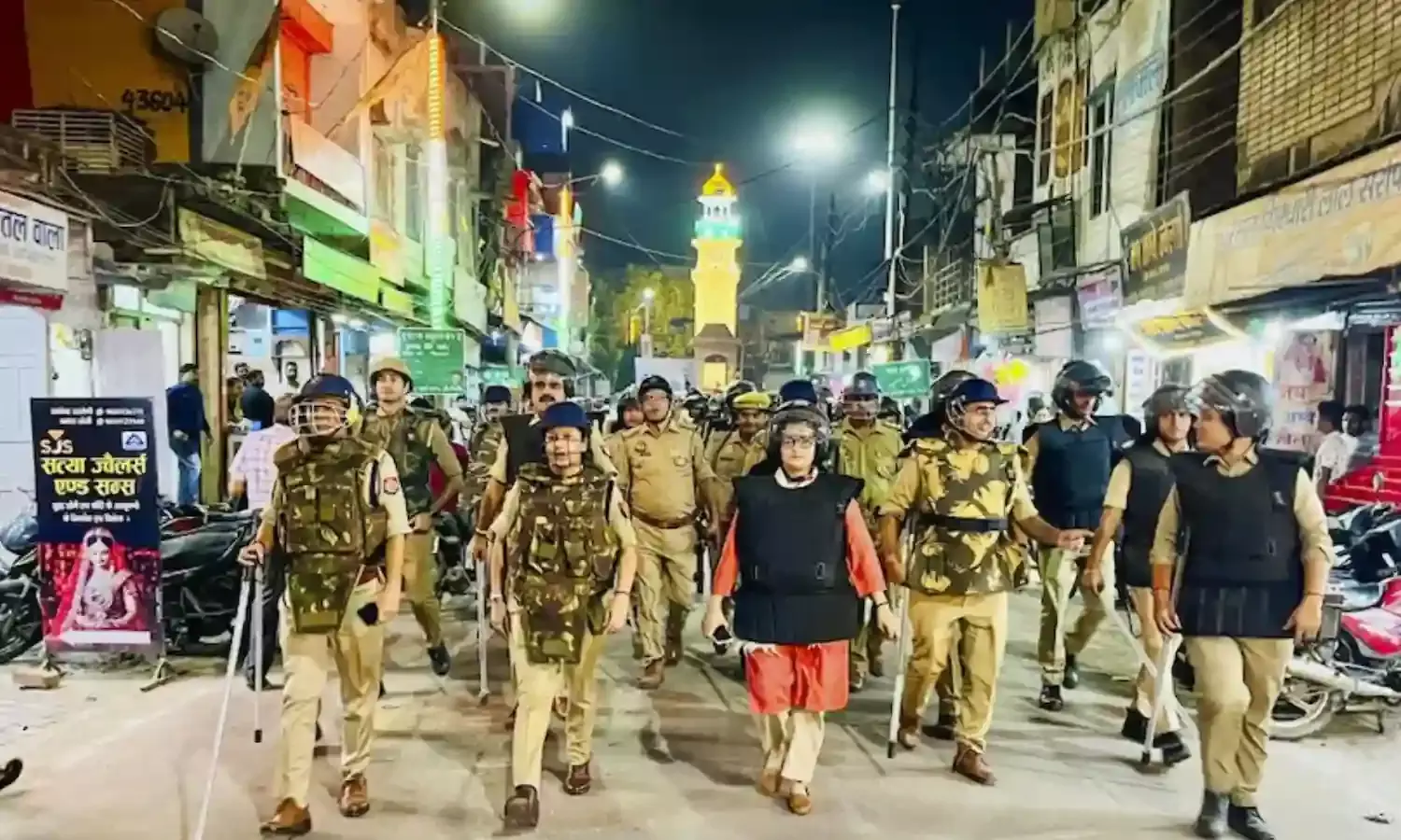 बहराइच हिंसा के बाद जुमे की पहली नमाज, बाहरी लोगों के प्रवेश पर रोक, पुलिस - प्रशासन अलर्ट पर