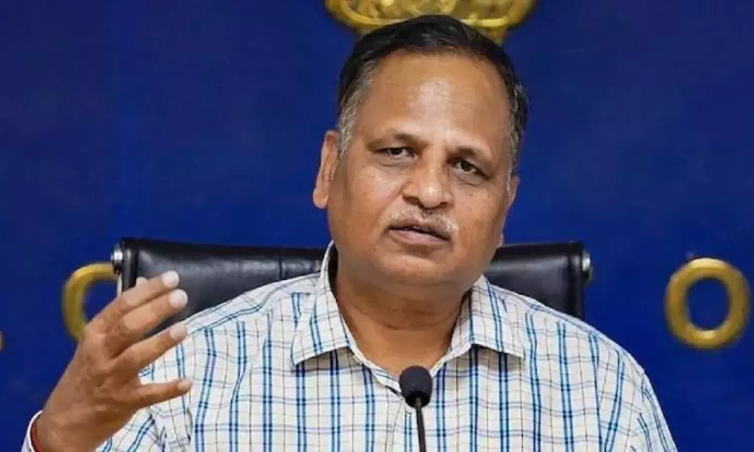 मनी लॉन्ड्रिंग में फंसे पूर्व मंत्री सत्येंद्र जैन को मिली जमानत, केजरीवाल ने कहा - वेलकम बैक