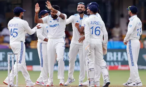 न्यूजीलैंड ने भारत को 8 विकेट से हराया, 36 साल बाद रचा इतिहास