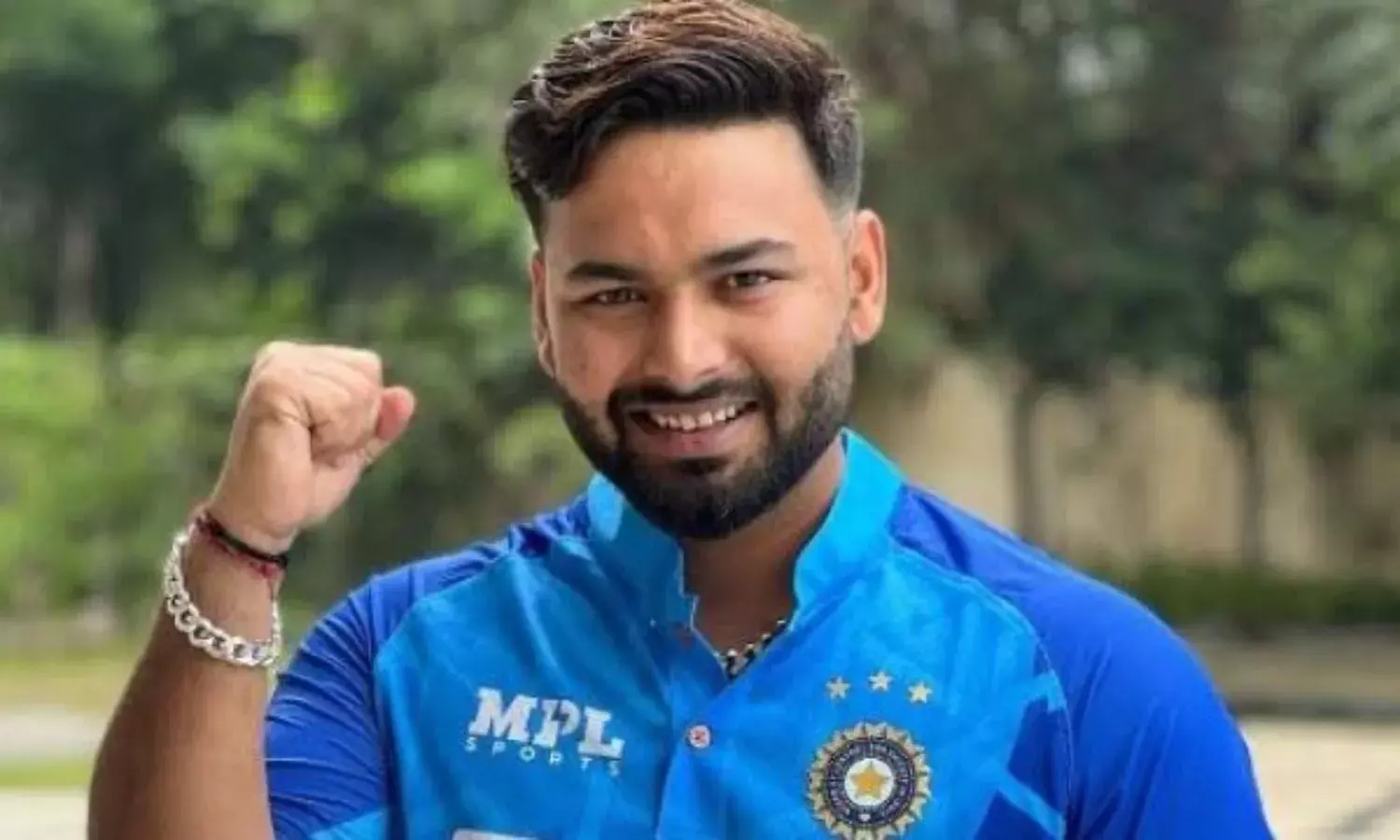 आईसीसी टेस्ट रैकिंग में चमकें ऋषभ पंत, इस दिग्गज खिलाड़ी को पछाड़ा