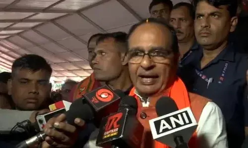 JMM और कांग्रेस का गठबंधन चक्रवात दाना से भी ज्यादा खतरनाक - केंद्रीय मंत्री शिवराज सिंह चौहान