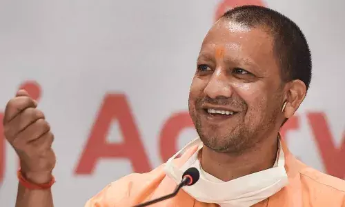 योगी सरकार का सरकारी कर्मचारियों के लिए एक और तोहफा, DA को लेकर शासनादेश जारी