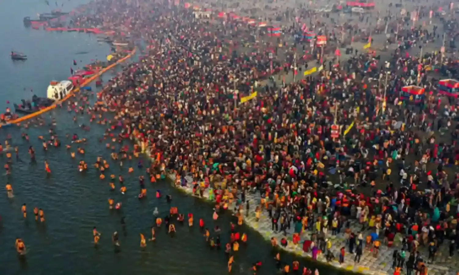 अत्यधिक भीड़ भी नहीं बनेगी आस्था की डुबकी लगाने में रुकावट, क्राउड मैनेजमेंट पर यूपी सरकार का फोकस...