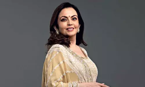 नीता अंबानी ने महिलाओं और बच्चों के लिए की बड़ी घोषणा, मुफ्त मिलेंगी ये सेवाएं... नीता अंबानी ने महिलाओं और बच्चों के लिए की बड़ी घोषणा, मुफ्त मिलेंगी ये सेवाएं...