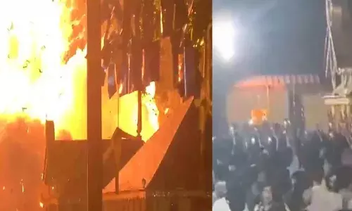 धनतेरस के दिन टेंपल फेस्टिवल में बड़ा हादसा, आतिशबाजी के दौरान 150 लोग जख्मी, 8 की हालत गंभीर धनतेरस के दिन टेंपल फेस्टिवल में बड़ा हादसा, आतिशबाजी के दौरान 150 लोग जख्मी, 8 की हालत गंभीर