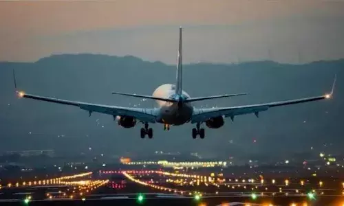 फ्लाइट्स को धमकी भरे मेल भेजने वाले इस लेखक का मिला सुराग, तलाश में जुटी साइबर पुलिस