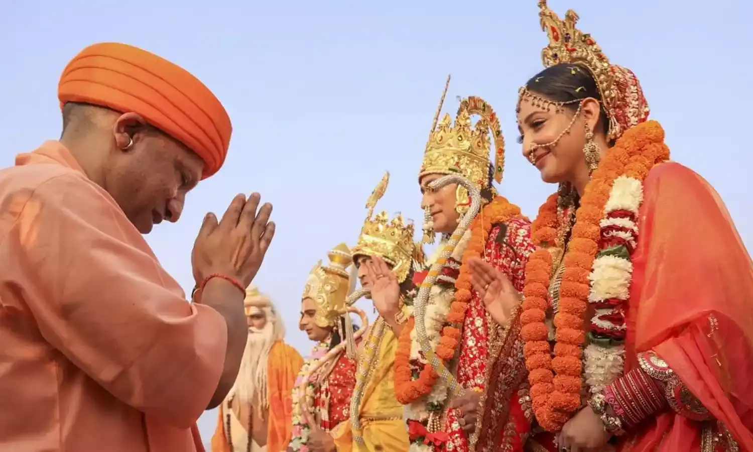 अयोध्या में भव्य दीपोत्सव, सीएम योगी ने कहा- यह साल अद्भुत, अनुपम और अलौकिक