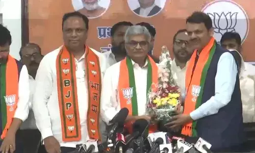 Ravi Raja joined BJP