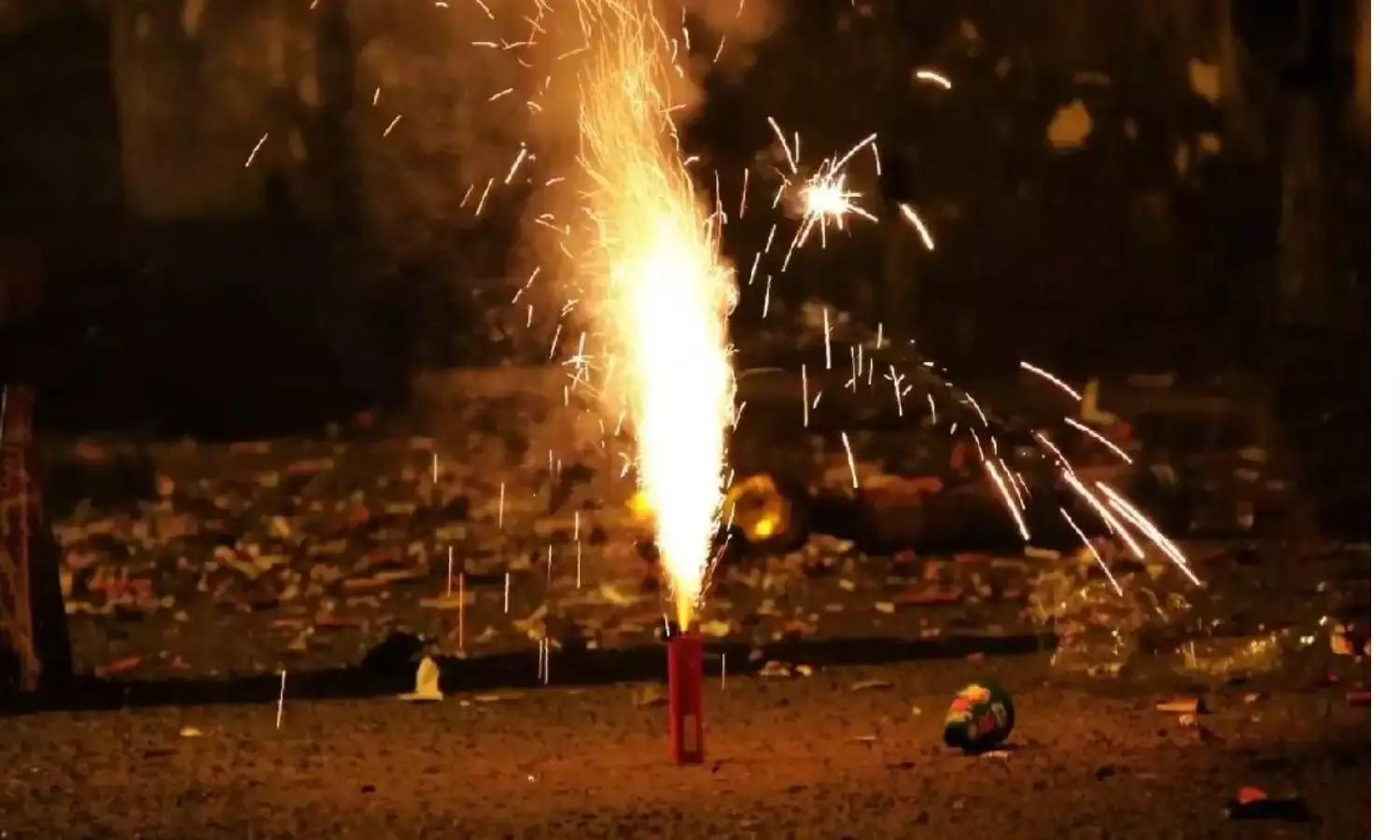 अतीत और वर्तमान की तुलना, पटाखों के बदलते स्वरूप और प्रभाव…