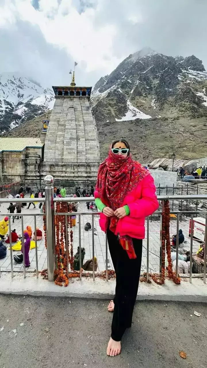 सारा अली खान का रूमर्ड बॉयफ्रेंड Arjun Pratap Bajwa, एक्ट्रेस ने केदारनाथ पहुंचकर लिया आशीर्वाद
