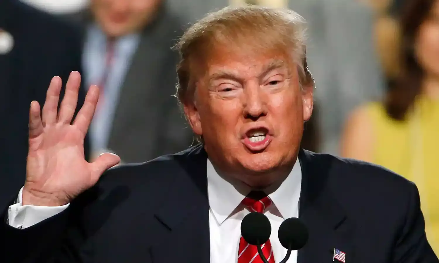 डोनाल्ड ट्रम्प ने बांग्लादेशी हिन्दुओं के लिए उठाई आवाज, कहा - कमला ने दुनिया भर में अल्पसंख्यकों की अनदेखी की