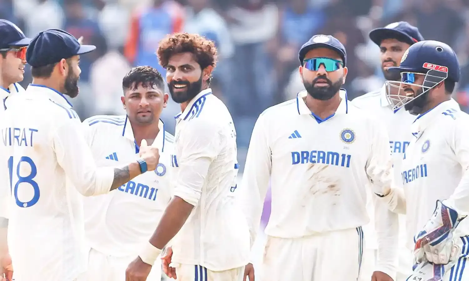 जडेजा-सुंदर की घातक गेंदबाजी के आगे न्यूजीलैंड 235 पर ढेर, भारत ने 4 विकेट पर 86 रन बनाए…