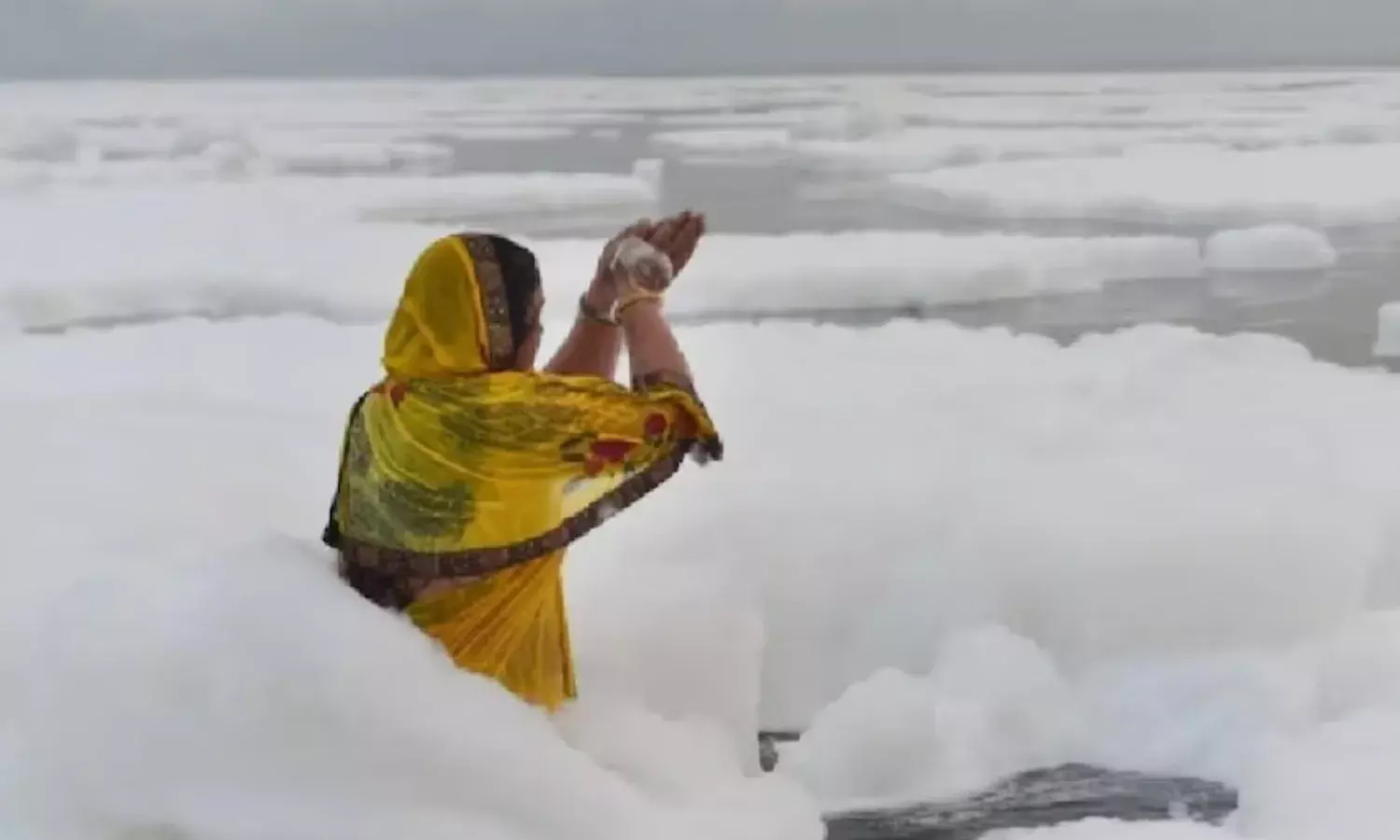 यमुना नदी में नहीं हो सकती छठ पूजा, दिल्ली हाईकोर्ट ने इजाजत देने से किया इंकार