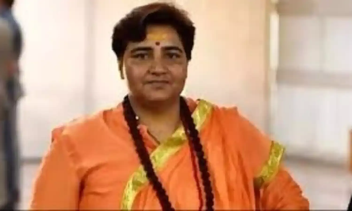 साध्वी प्रज्ञा ठाकुर हॉस्पिटल में भर्ती, कांग्रेस पर लगाया टॉर्चर का आरोप, बोलीं- जिंदा रही तो जाउंगी कोर्ट