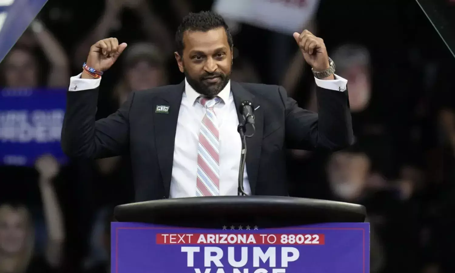 अमेरिका की जासूसी एजेंसी CIA के प्रमुख बन सकते है ये गुजराती मूल के शख्स, ट्रंप के है करीब