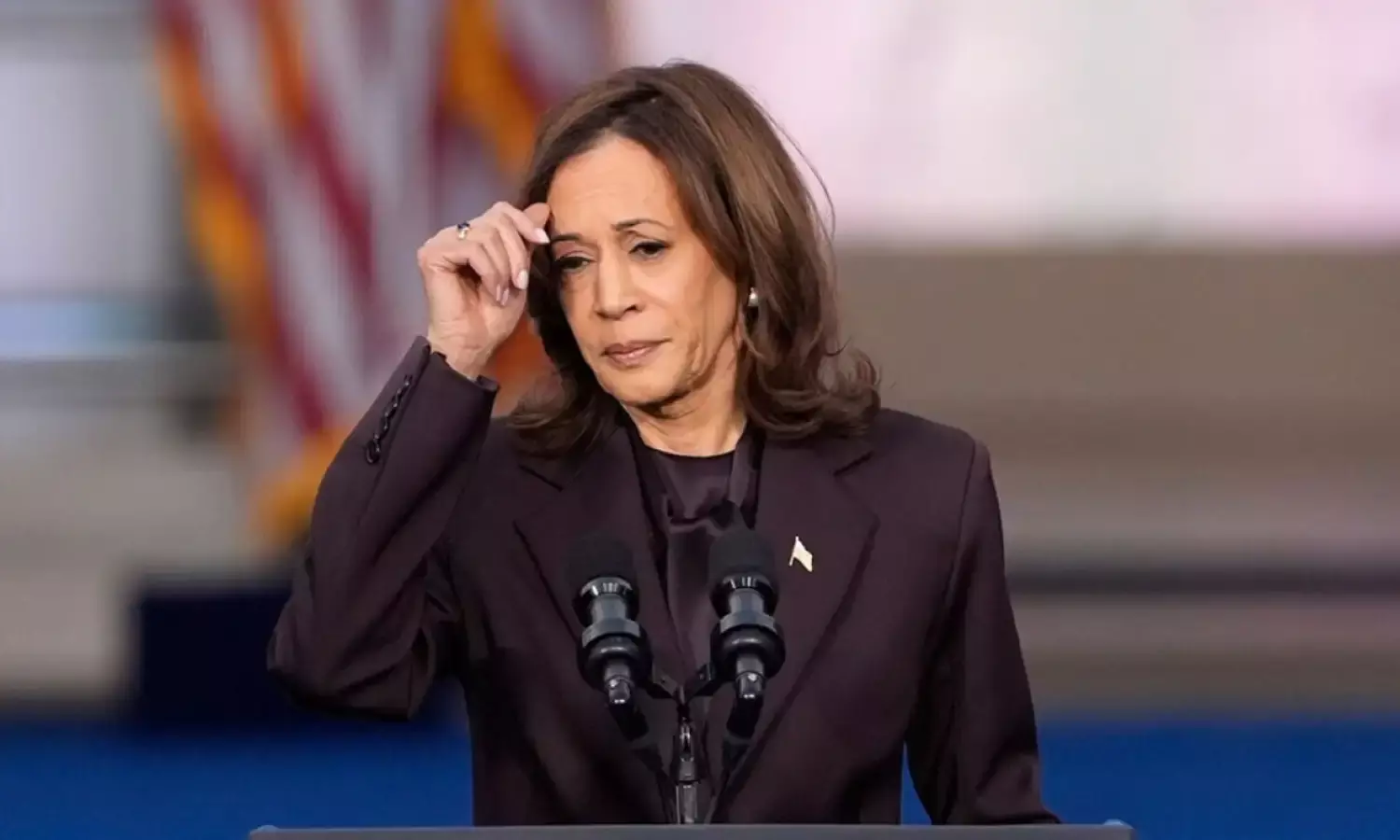 अमेरिकी वामपंथी उदारवादी न तो वामपंथी हैं और न ही उदारवादी।