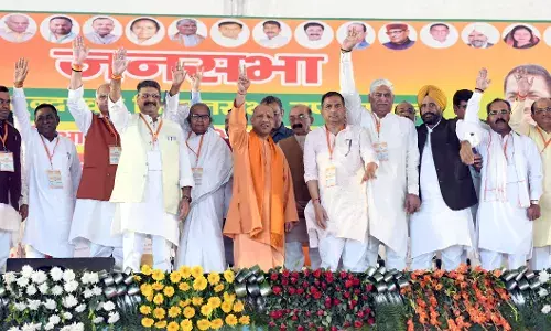 उत्तर प्रदेश के विधानसभा उपचुनाव में ग्राउंड जीरो पर उतरे मुख्यमंत्री योगी आदित्यनाथ, कहा…