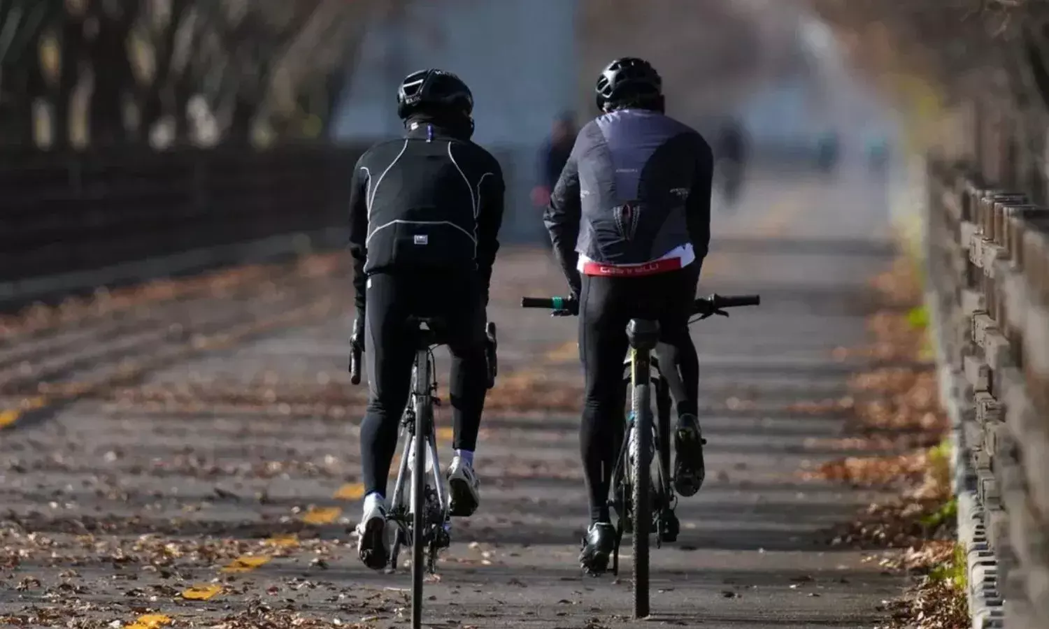 सर्दियों में खुद को हेल्दी रखने के लिए अभी से फॉलो करे ये नियम, नहीं पड़ेंगे कभी बीमार