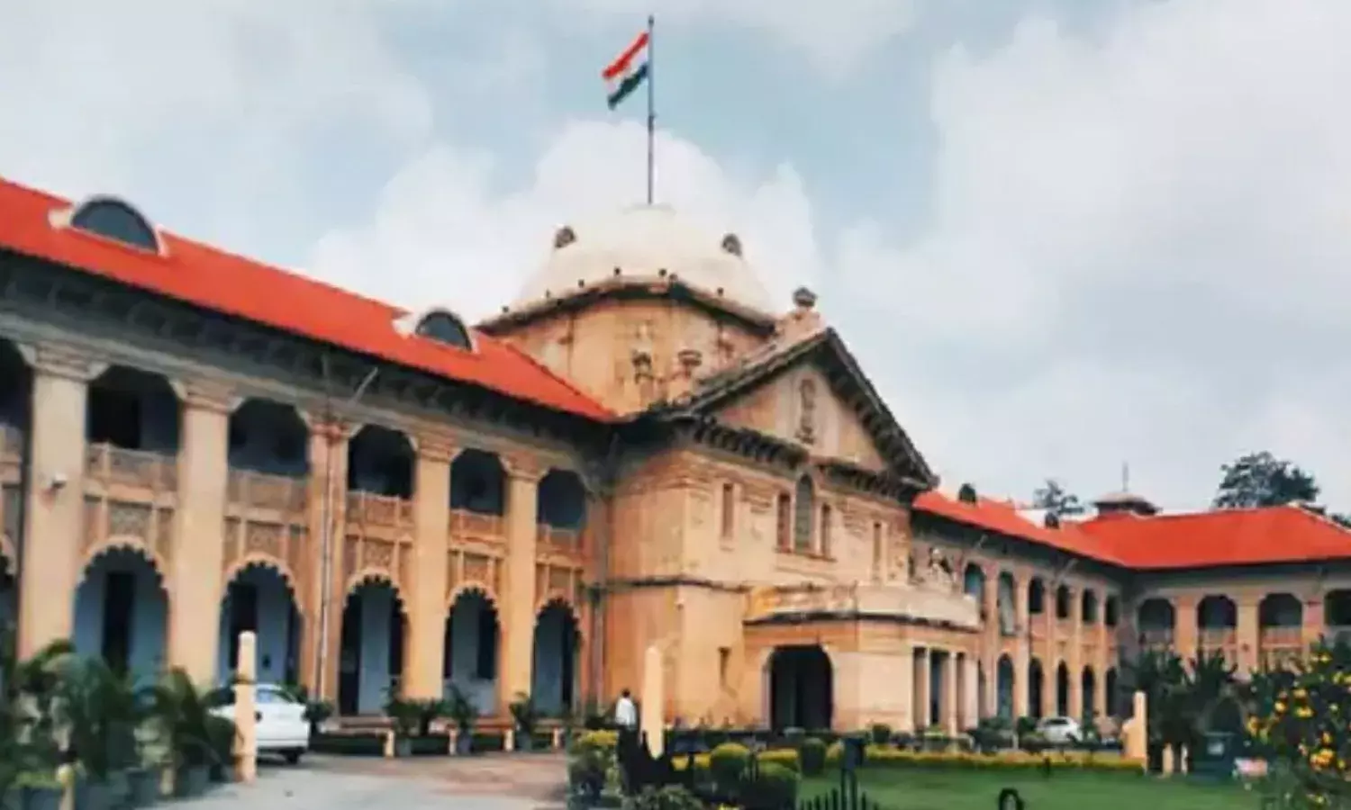 22 जिला जज समेत 24 न्यायिक अधिकारियों के ट्रांसफर, इलाहाबाद हाईकोर्ट ने जारी की लिस्ट