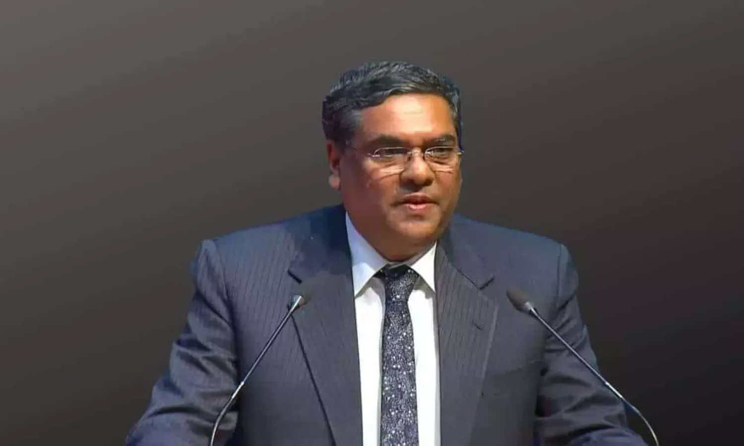 जस्टिस संजीव खन्ना आज 51वें CJI के रूप में लेंगे शपथ जस्टिस संजीव खन्ना आज 51वें CJI के रूप में लेंगे शपथ