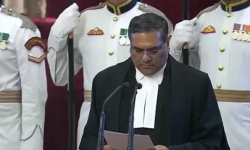 राष्ट्रपति ने जस्टिस संजीव खन्ना को 51 वें CJI के रूप में दिलाई शपथ