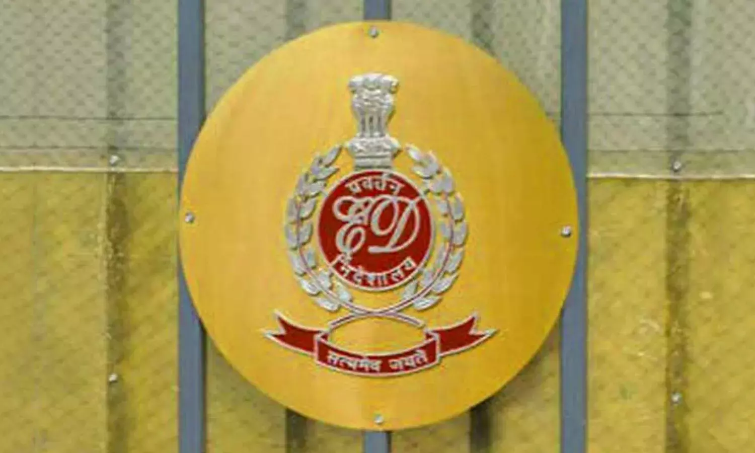 चुनाव से पहले ED का बड़ा एक्शन, झारखंड और पश्चिम बंगाल में छापेमारी जारी