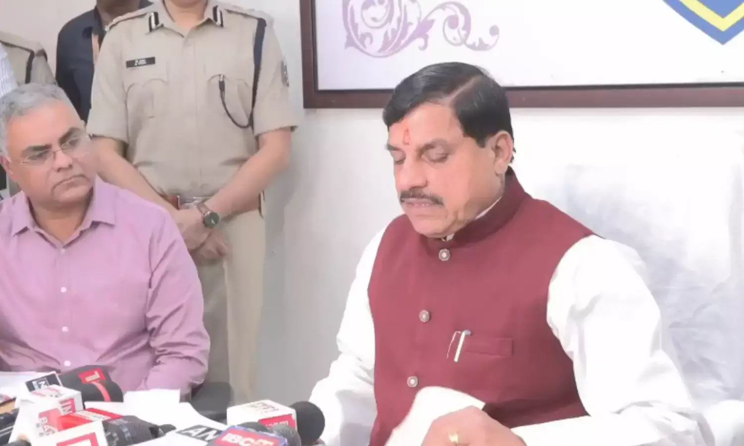 PM के दौरे से पहले 25 सौ करोड़ के दो लोन, जानिए कितना है MP पर कर्ज