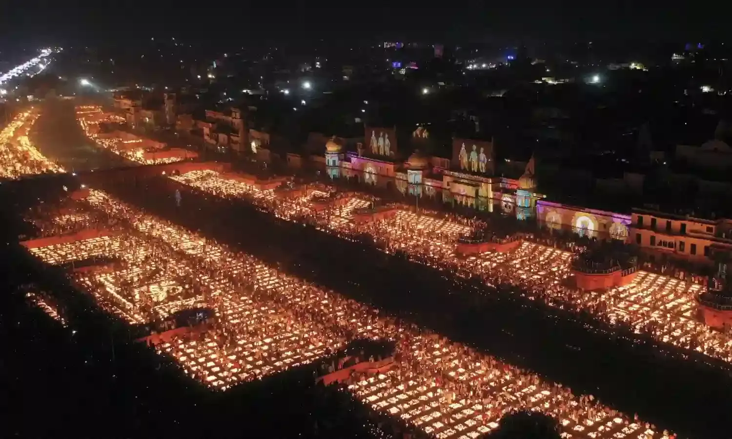 15 दिन में पांच कीर्तिमान, 28 अक्टूबर से लगी है रिकार्ड बनाने की झड़ी 15 दिन में पांच कीर्तिमान, 28 अक्टूबर से लगी है रिकार्ड बनाने की झड़ी