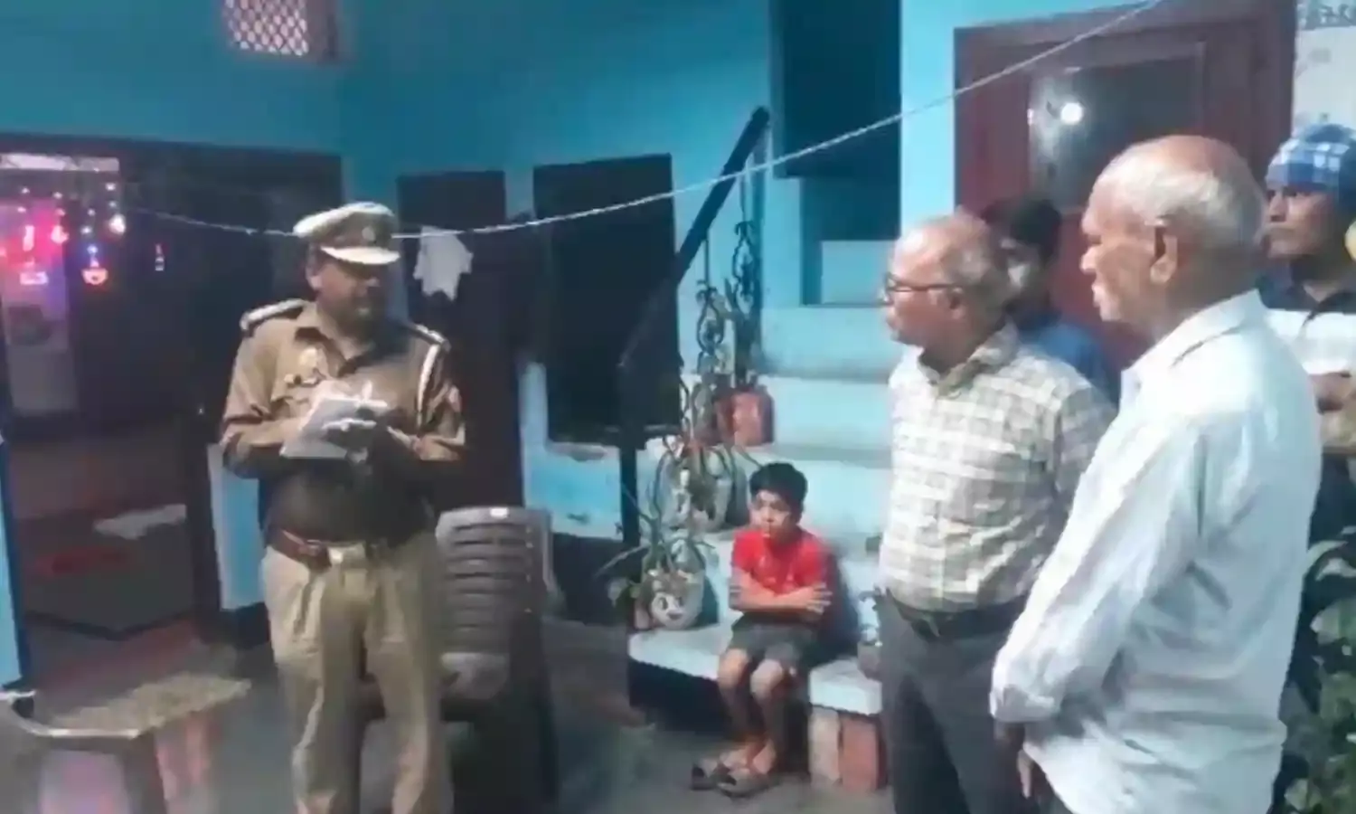 मामूली कहासुनी के कारण पति ने पत्नी की चाकू से गोदकर की हत्या, पुलिस जांच में जुटी