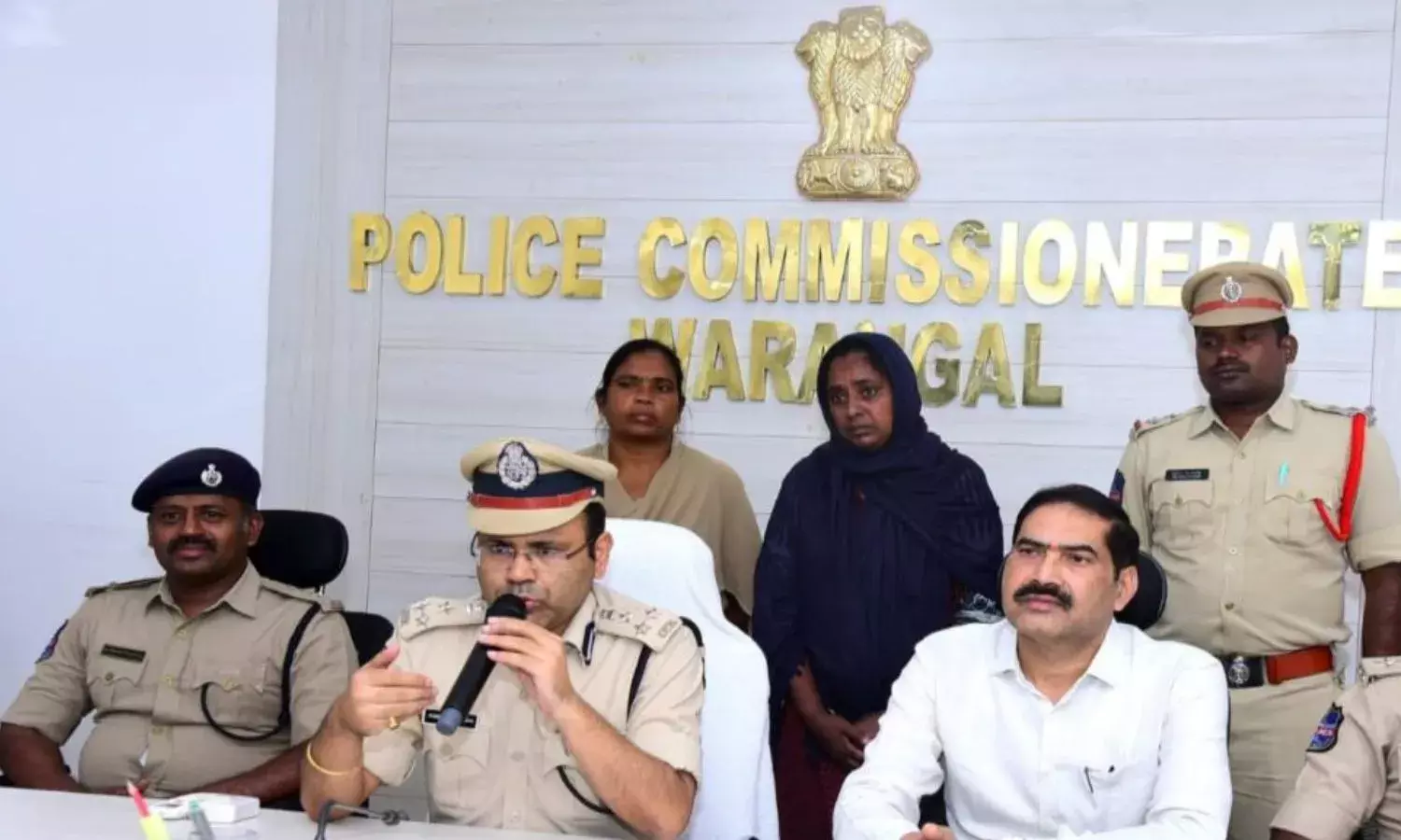 झीरम घाटी हत्याकांड में शामिल महिला नक्सली ने किया आत्मसमर्पण