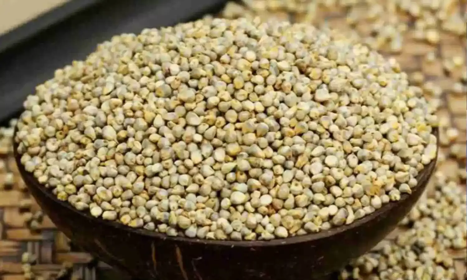 शुगर नियंत्रण से लेकर स्वस्थ हृदय तक, सर्दियों में बाजरा खाने से होते हैं ये 5 फायदें