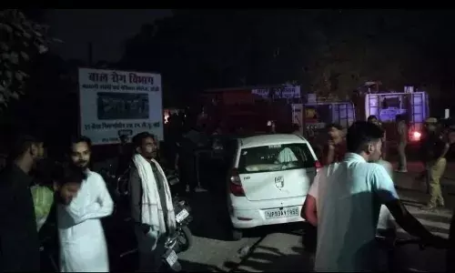 झांसी मेडिकल कॉलेज में लगी भीषण आग, 10 मासूमों की मौत, CM योगी ने खुद लिया संज्ञान