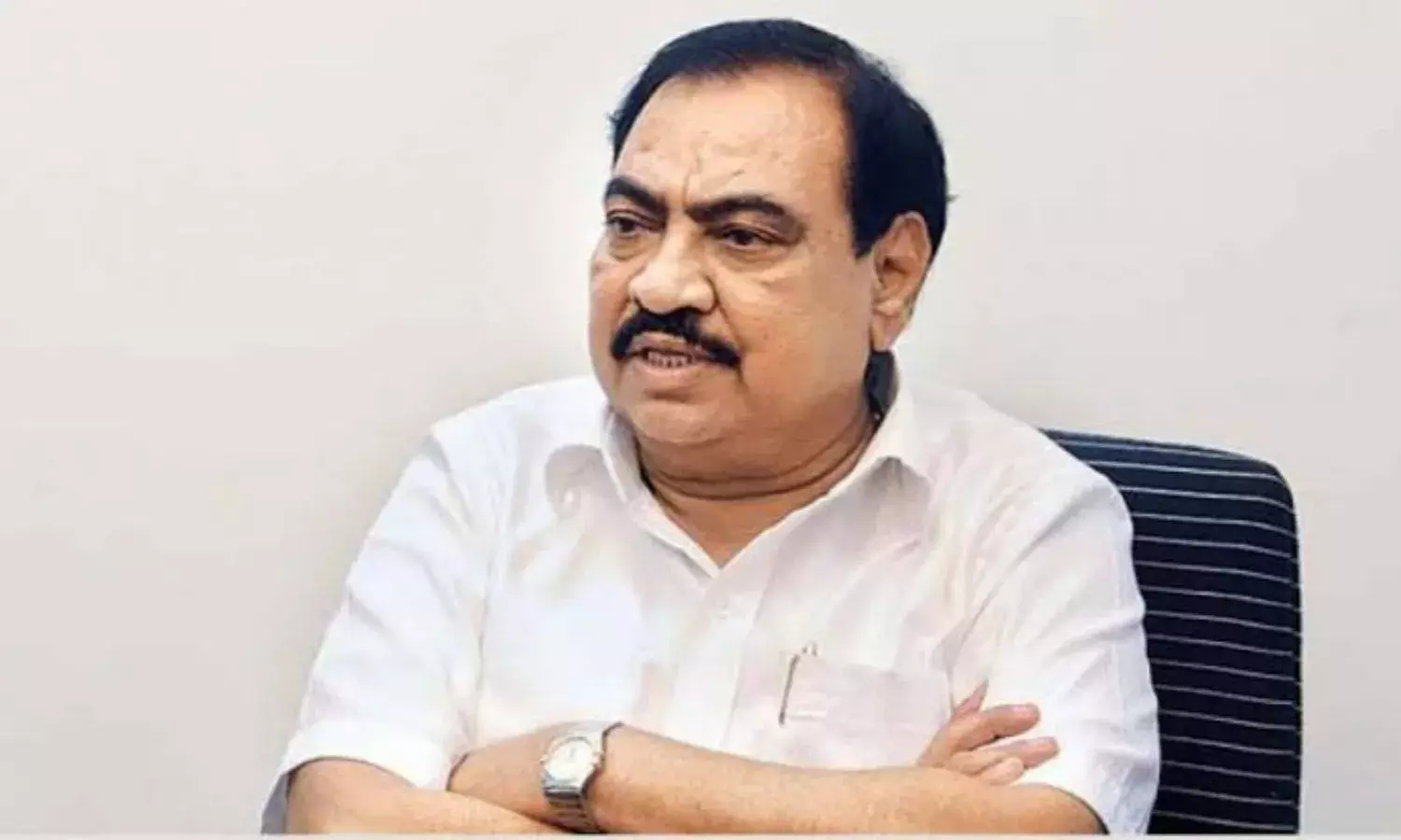 चुनाव से पहले एनसीपी को लगा झटका, एकनाथ खडसे ने राजनीति से की संन्यास लेने की घोषणा चुनाव से पहले एनसीपी को लगा झटका, एकनाथ खडसे ने राजनीति से की संन्यास लेने की घोषणा