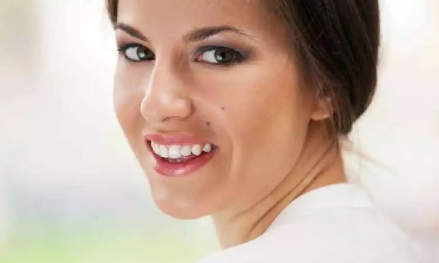 शरीर में बने तिल खोलते हैं महिलाओं के राज, जानिए क्या कहता है समुद्र शास्त्र