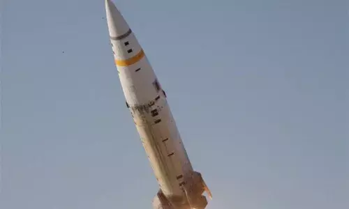 अमेरिका ने रूस के खिलाफ खेला खेल, यूक्रेन को ATACMS मिसाइल इस्तेमाल की दी इजाजत