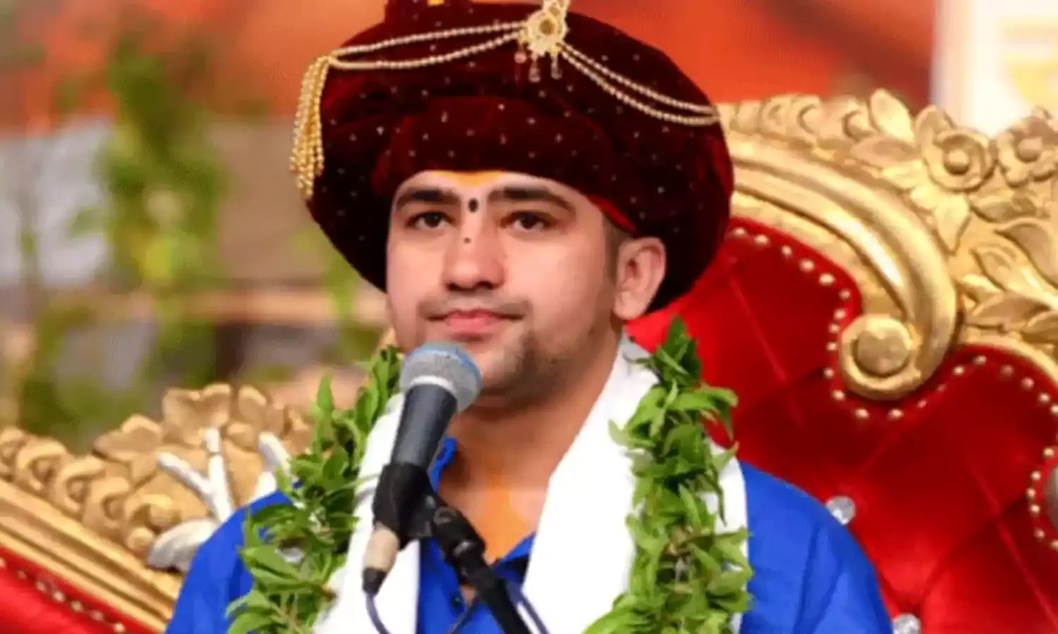 मंदिर - मस्जिदों में हो राष्ट्रगीत का गायन, स्पष्ट हो जाएगा कौन देशद्रोही और कौन देशभक्त - धीरेंद्र शास्त्री