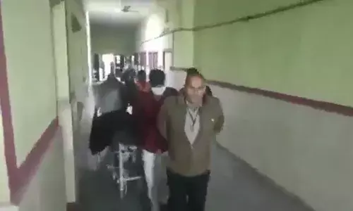 पोस्टमार्टम के बाद अंतिम संस्कार की हो रही थी तैयारी, अचानक जिंदा हो गया व्यक्ति