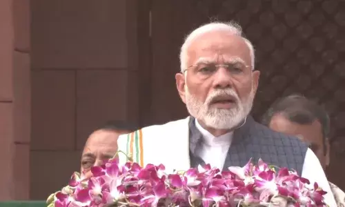 जिन्हें जनता ने नकारा वे संसद को गुंडागर्दी से नियंत्रित करने की कोशिश कर रहे